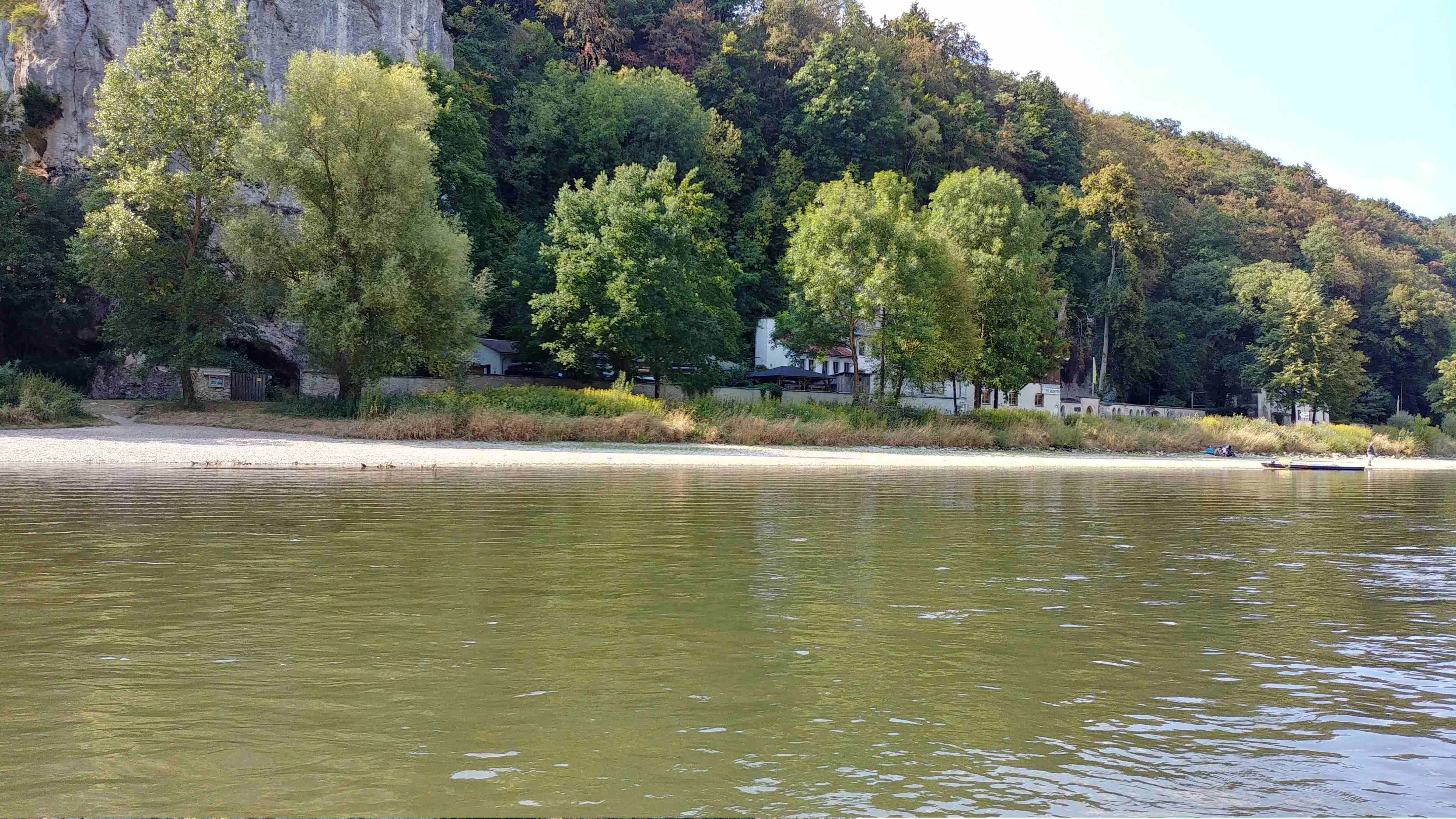 donau_bootshausundkloesterl.webp